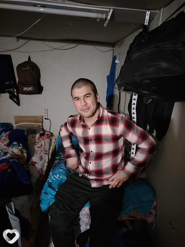 Умид, 25, Орёл — анкета №1697880