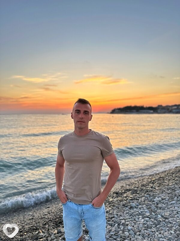 Дмитрий, 30, Калининграде — анкета №1698517