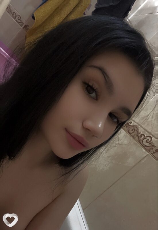 Анна, 20, Камени-на-Оби — анкета №1698388