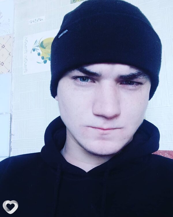 Антон, 22, Петропавловске — анкета №1698990