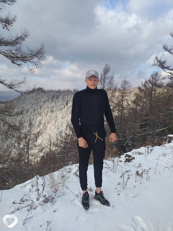 Александр, 22, Владивостоке — анкета №1699393