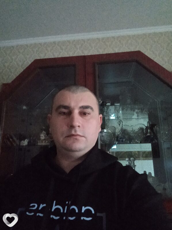 Максим, 37, Любани — анкета №1700110
