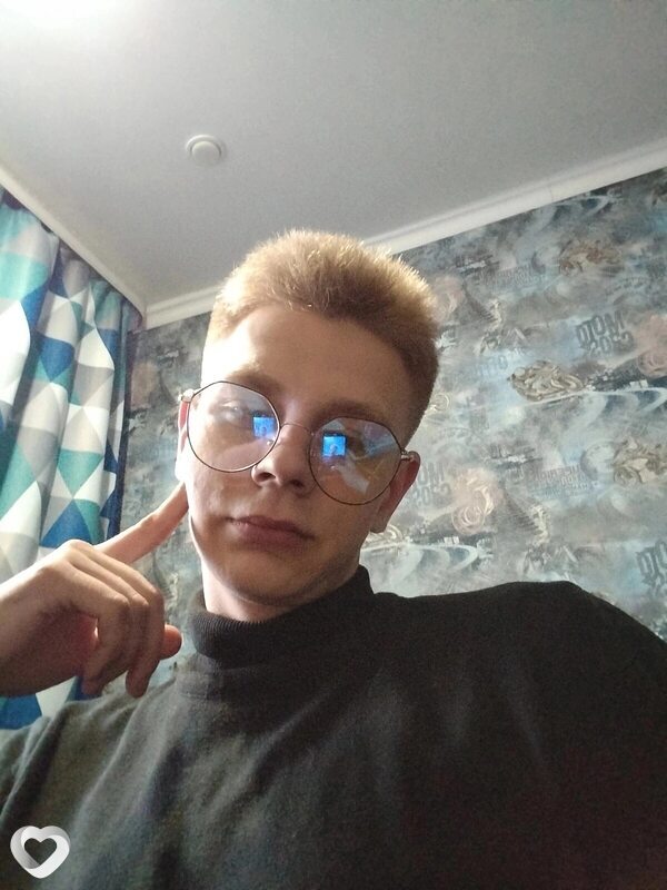 Иван, 22, Новотроицке — анкета №1700194