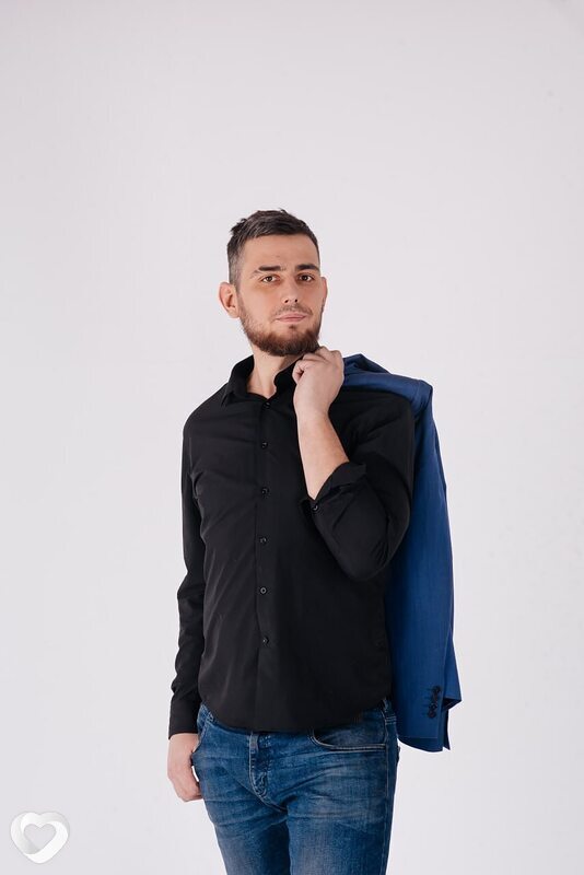 Миша, 32, Екатеринбурге — анкета №1700207
