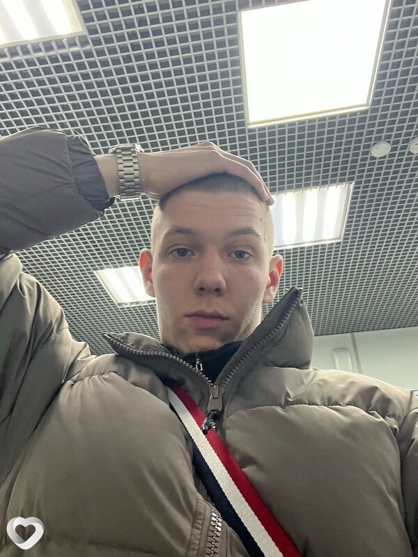 Александр, 23, Санкт-Петербурге — анкета №1700523