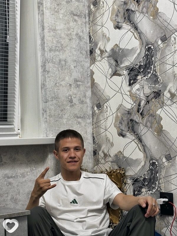 Евгений, 24, Тобольске — анкета №1700511