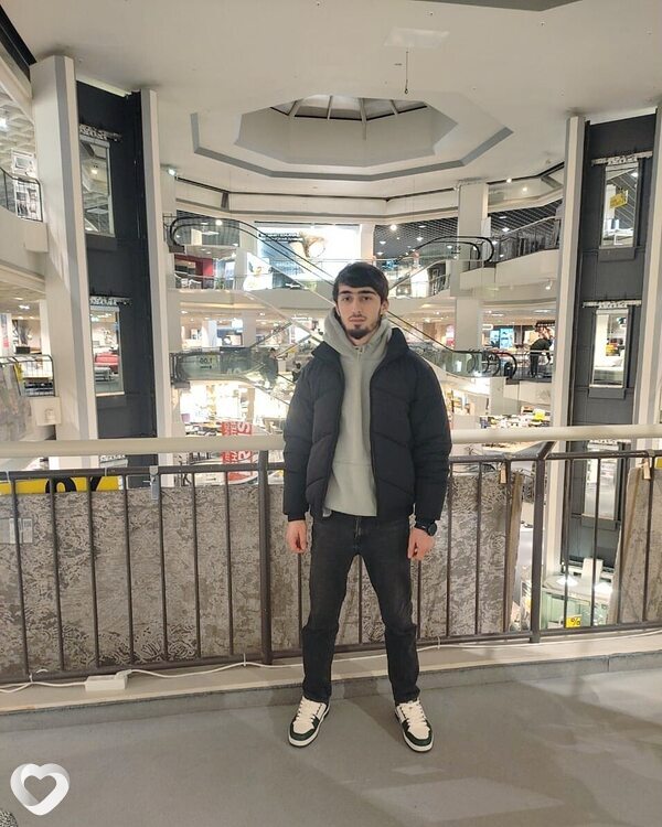 Ali, Ганновер