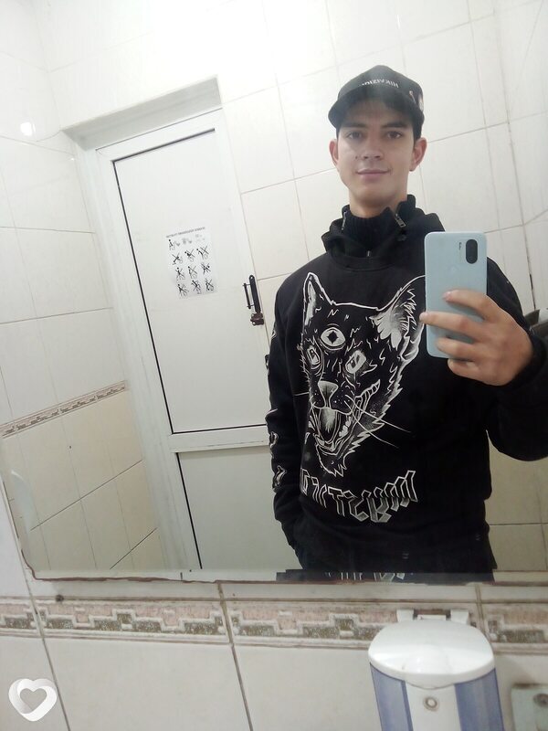 Павел, 21, Кишинёв — анкета №1701354
