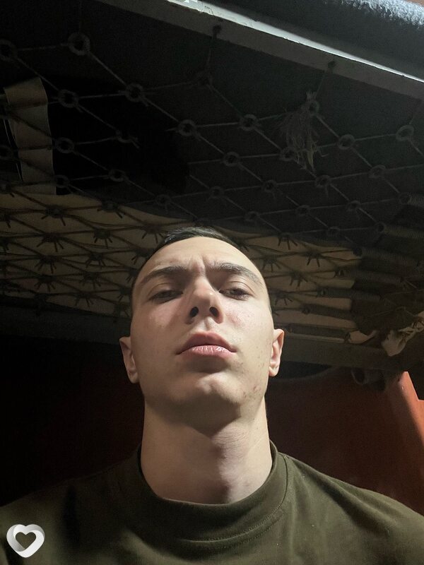 Иван Эдуардович, 22, Волгограде — анкета №1703375