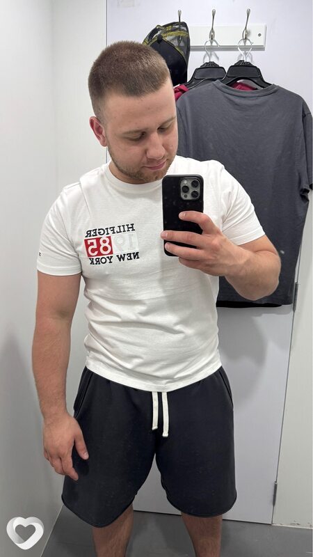Анатолий, 24, Владивостоке — анкета №1704334