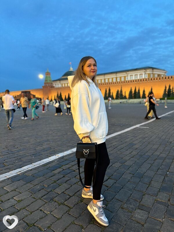 Анастасия, 25, Видном — анкета №1705313