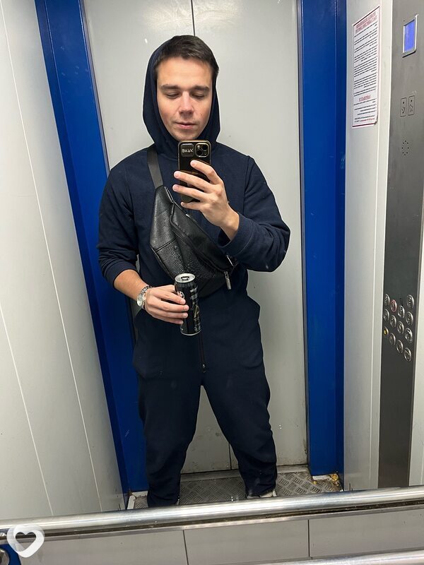 Антон, 25, Симферополе — анкета №1705047