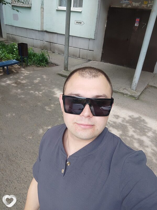 Артём, 29, Москве — анкета №1705140