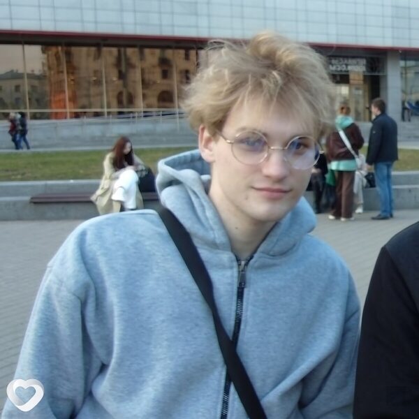 Артём, 20, Минске — анкета №1705149