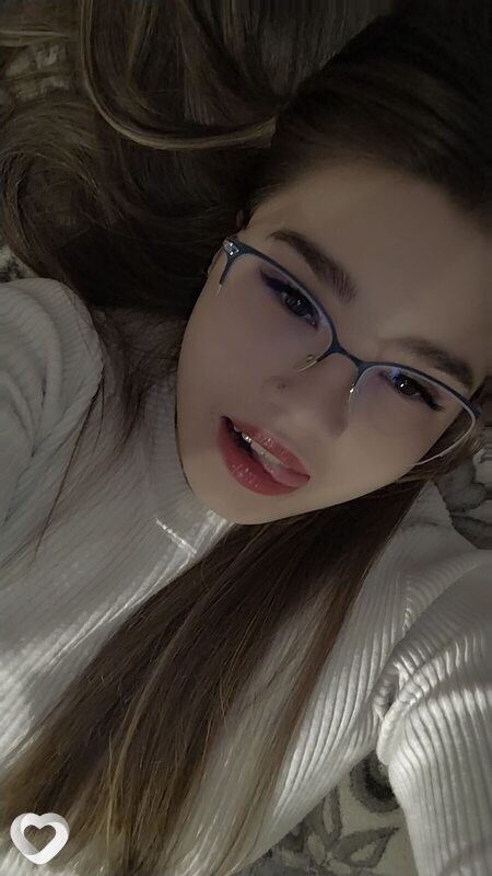 Катя, 20, Светлогорске — анкета №1706041