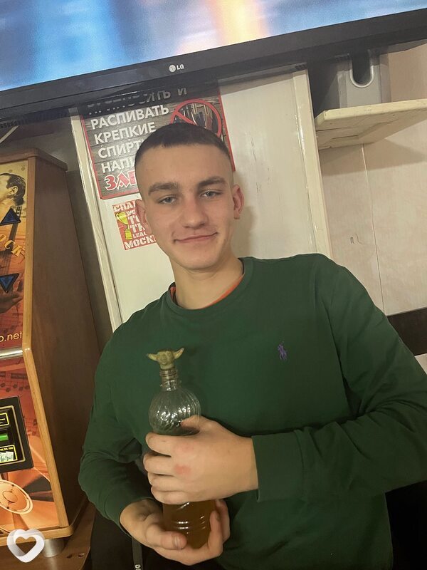 Вадим, 23, Курчатове — анкета №1705271