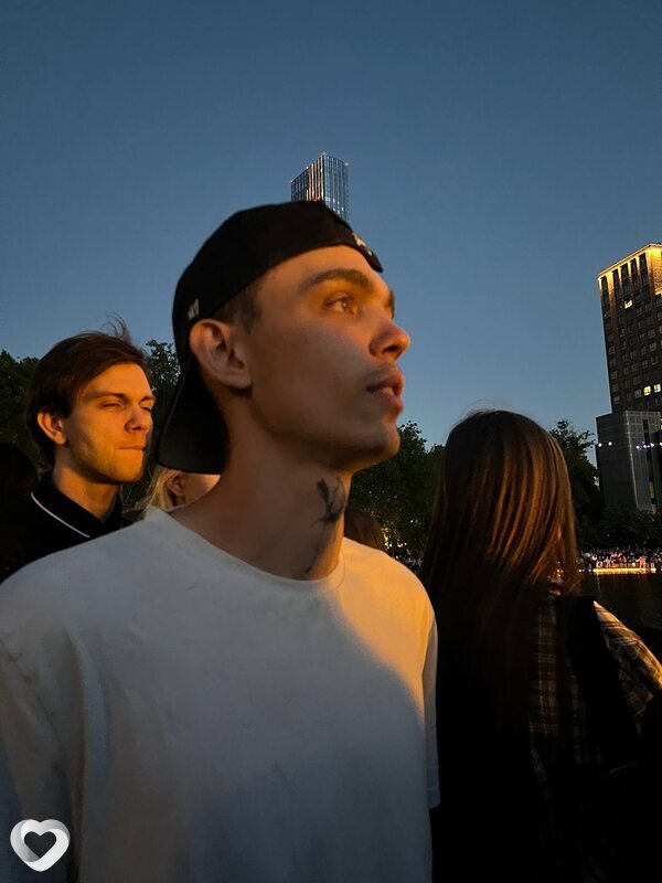 Азамат, 23, Москве — анкета №1705366