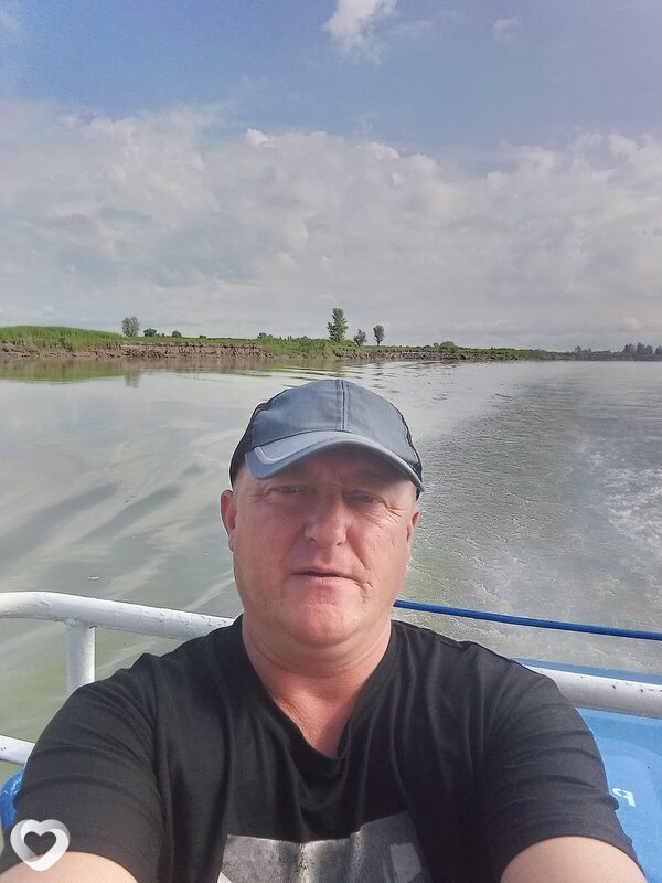 Александр, 43, Бийске — анкета №1705342