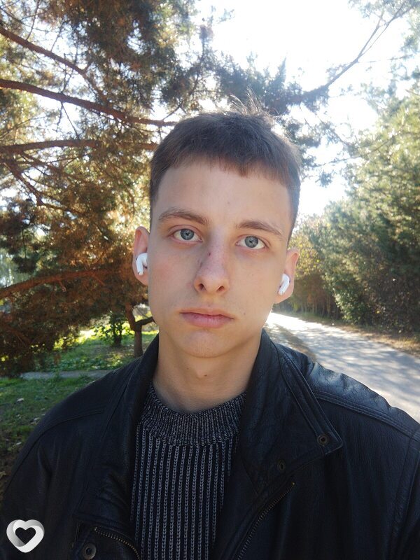 Александр, 20, Москве — анкета №1706811