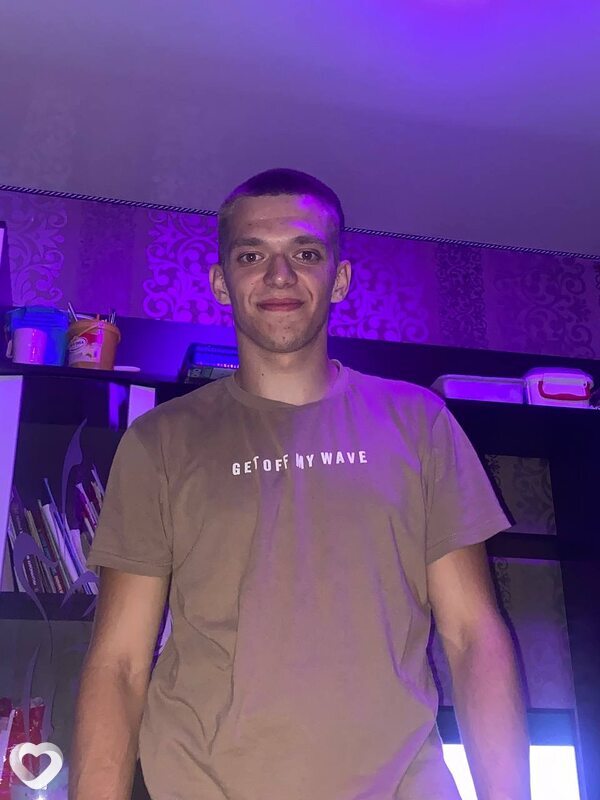 Кирилл, 22, Москве — анкета №1707493