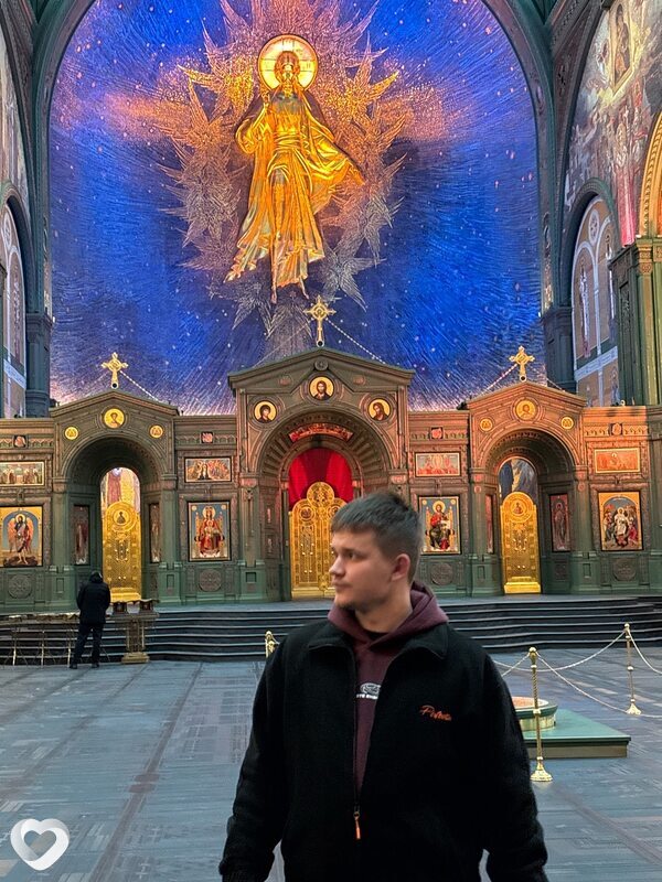 Данил, 21, Москве — анкета №1707593
