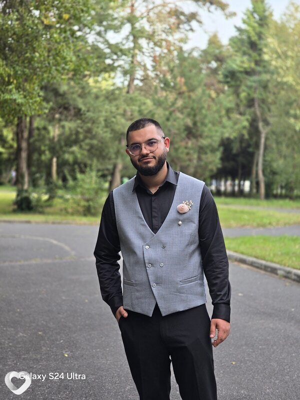 Alex, 26, București — анкета №1707974
