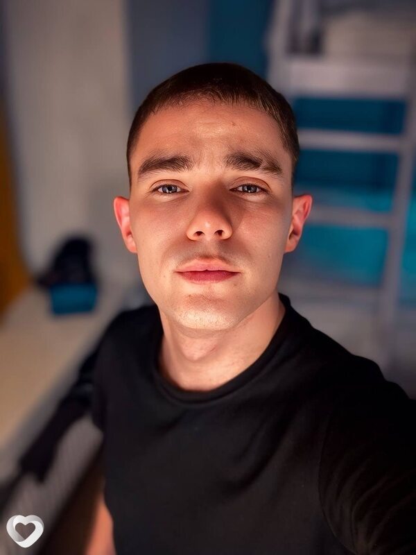Влад, 23, Санкт-Петербурге — анкета №1708405