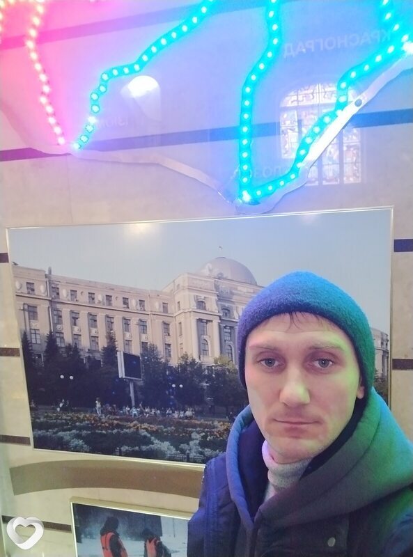 Ігор, 31, Лозовой — анкета №1708957