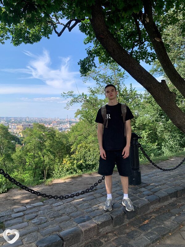 Вова, 20, Прага — анкета №1709224