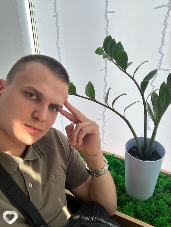 Глеб, 28, Югорске — анкета №1710818