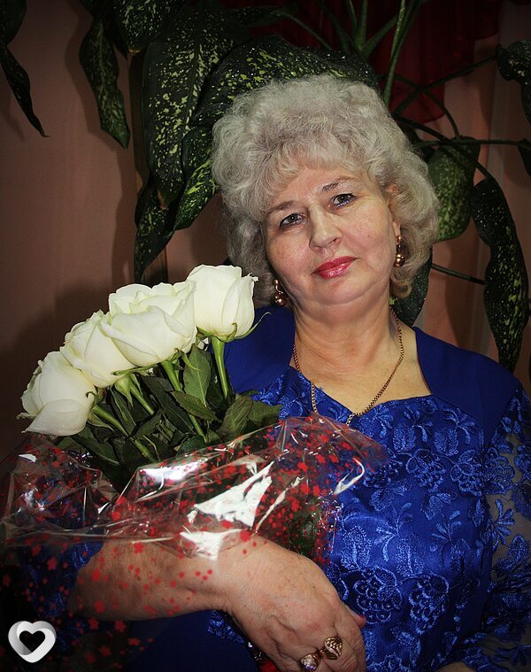 Ольга, 70, Бийске — анкета №1710945