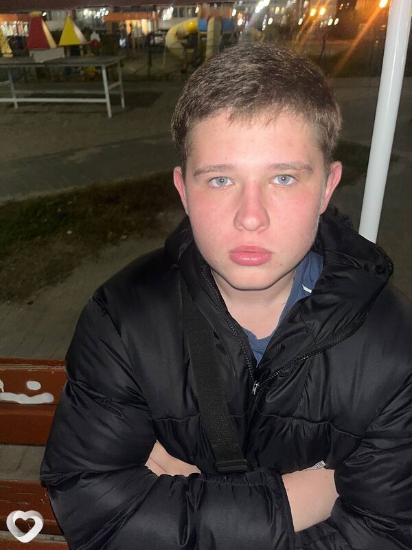 Алексей, 19, Томске — анкета №1711197