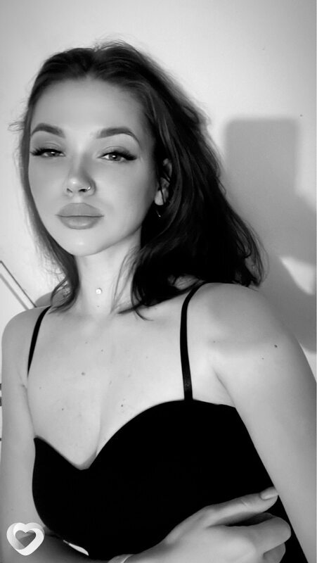 Ангелиночка, 24, Кемерове — анкета №1712221