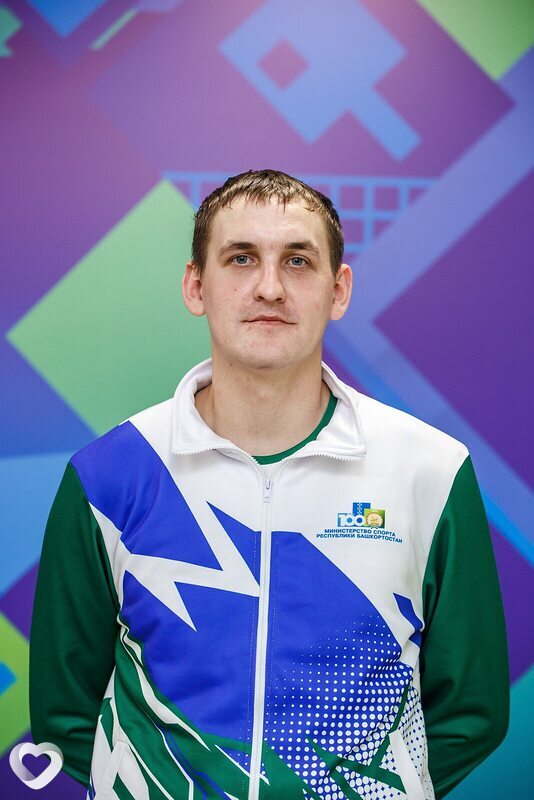 Максим, 30, Миассе — анкета №1713048