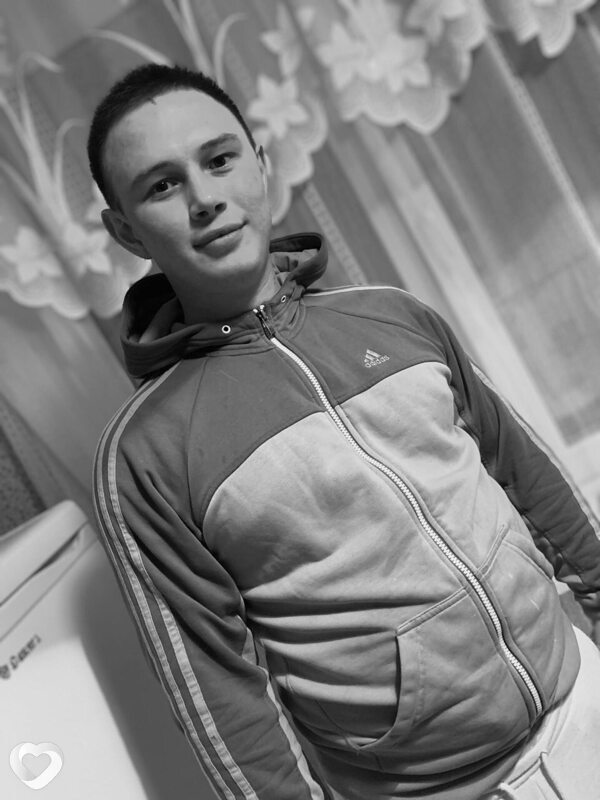 Никита, 26, Ижевске — анкета №1713395