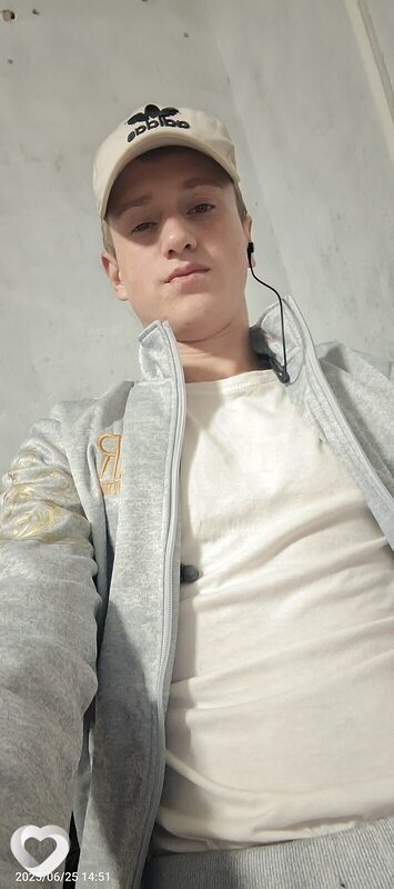 Дмитрий, 23, Москве — анкета №1713821