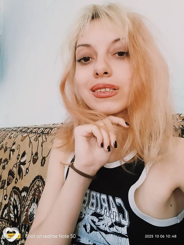 Люся, 24, Армавире — анкета №1713679