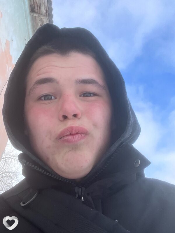 Василий, 20, Верхней Пышме — анкета №1713778