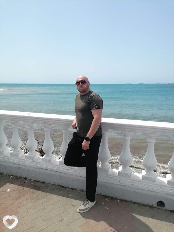 Тимур, 37, Луганске — анкета №1714390