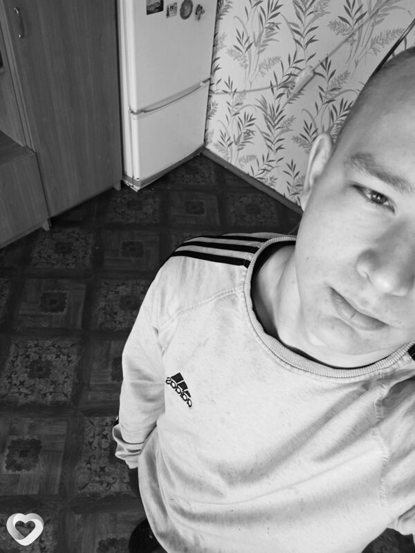 Даниил, 21, Соликамске — анкета №1714337