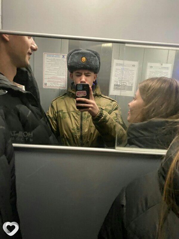 Сашок, 20, Москве — анкета №1715235