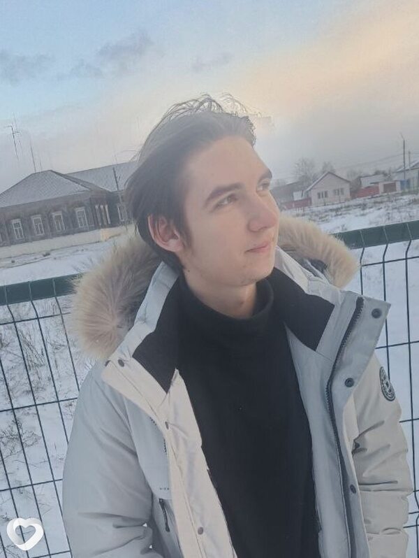 Кирилл, 20, Москве — анкета №1715797