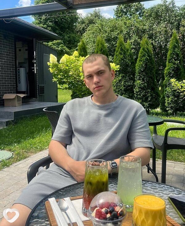Никита, 23, Марьине Горке — анкета №1716003