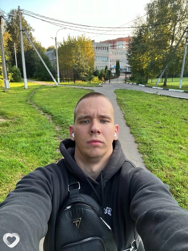 Сергей, 24, Москве — анкета №1716015