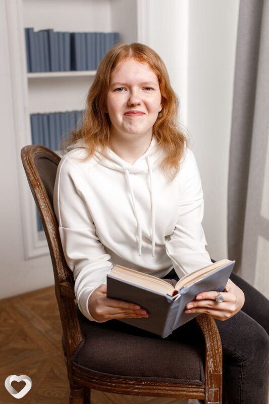 Лиза, 21, Ярославле — анкета №1716301