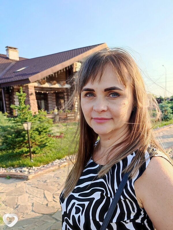 Юлия, Армянск