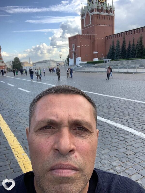 Каро, Москва
