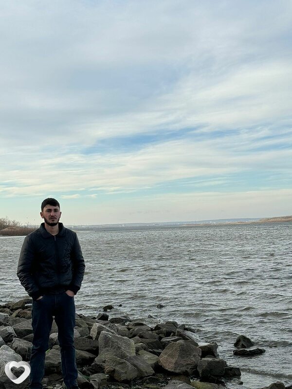 Эдик, 25, Волгограде — анкета №1716386