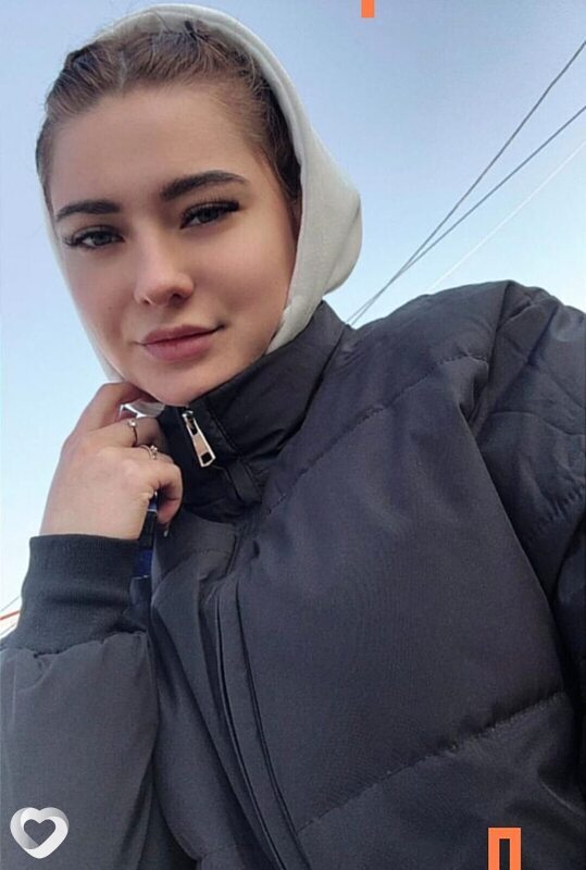 Виктория, 20, Белогорске — анкета №1721053