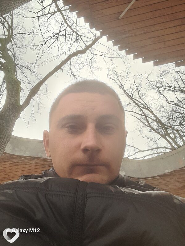 Евгений, 32, Калининграде — анкета №1721280